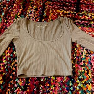 Long sleeve cropped light brown aeropostale top